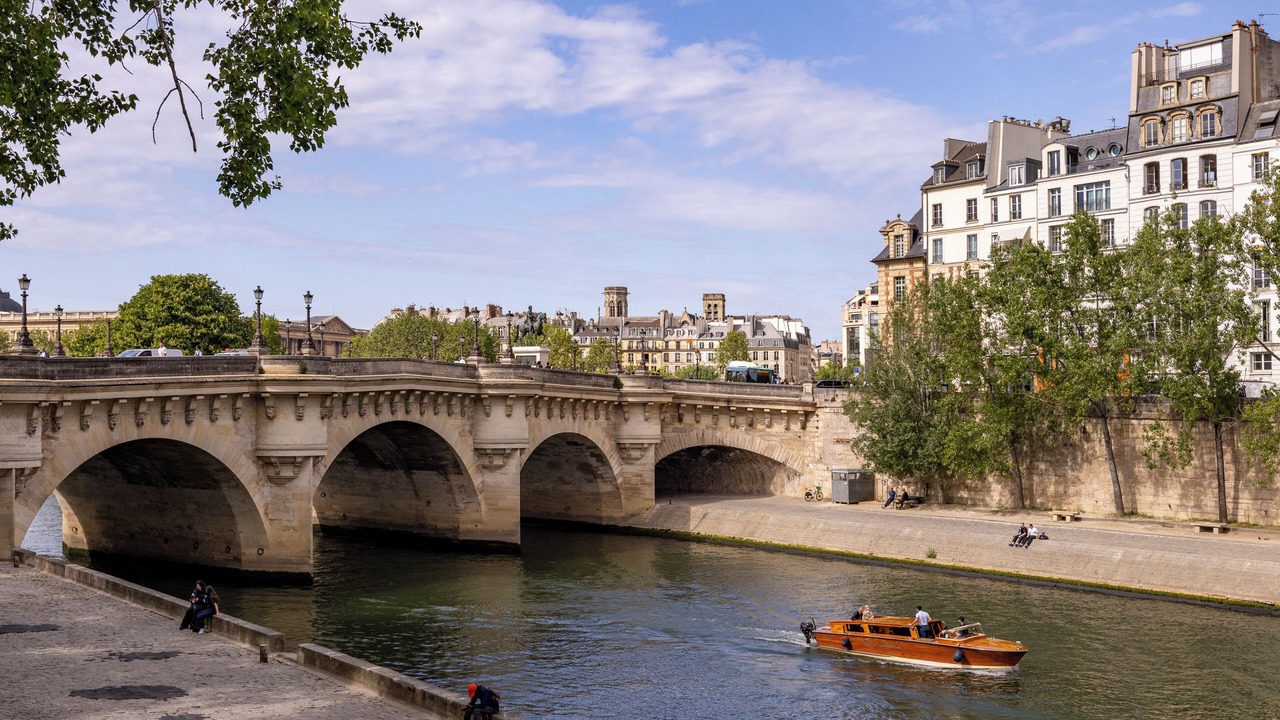 Photo of Outdoor in Quartier de la Monnaie