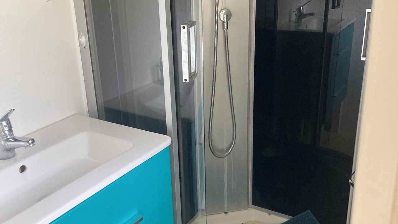 Photo of Bathroom in Jouques