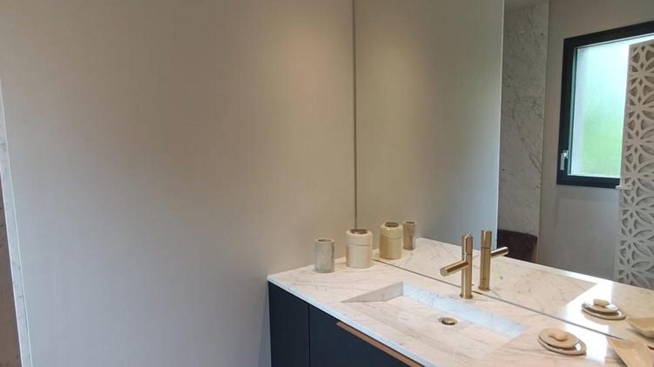 Photo of Bathroom in Vayrac