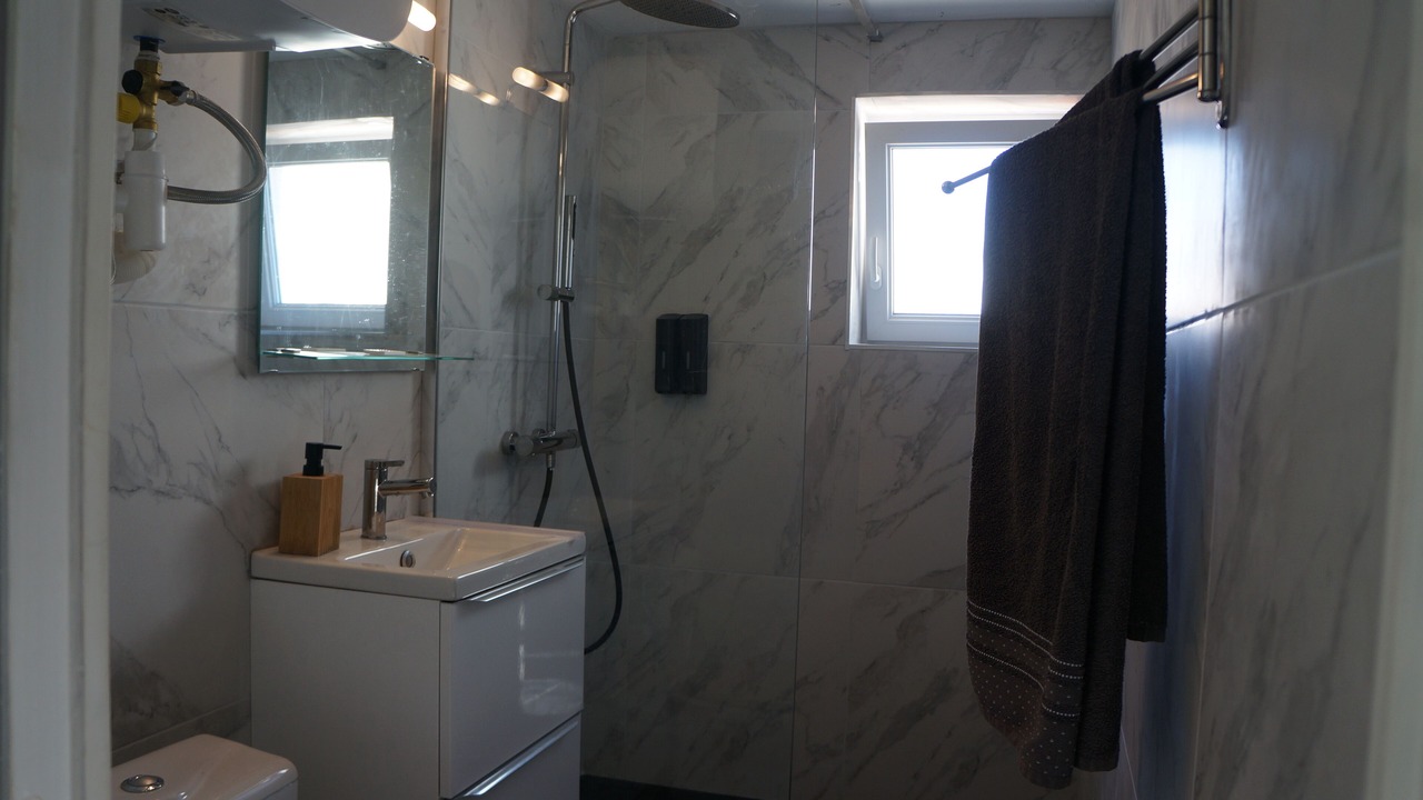 Photo of Bathroom in Ensues-la-Redonne