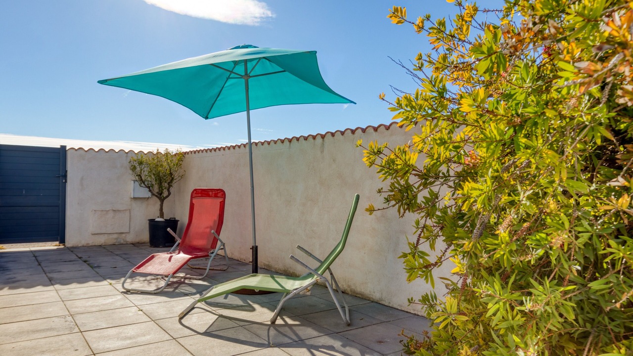 Photo of Patio Balcony in La Peyrade