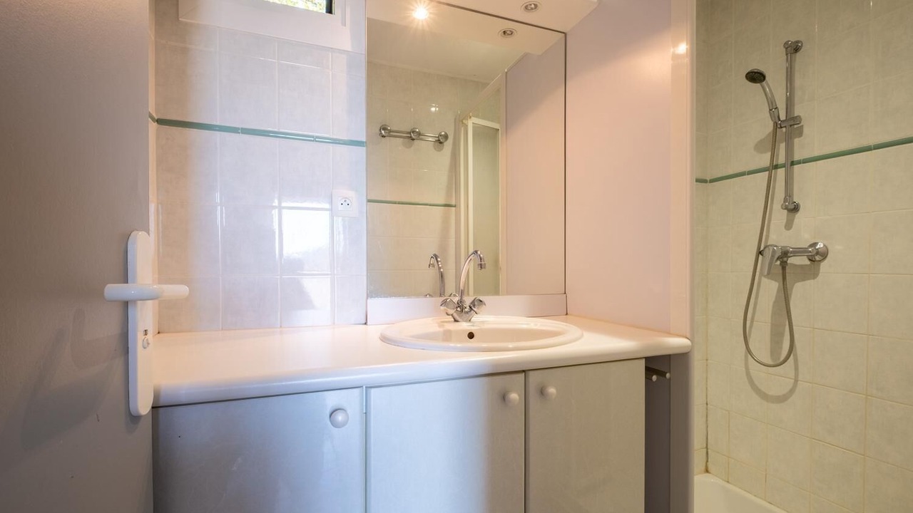Photo of Bathroom in La Canourgue