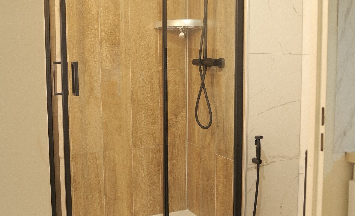 Photo of Bathroom in Corbeil-Essonnes