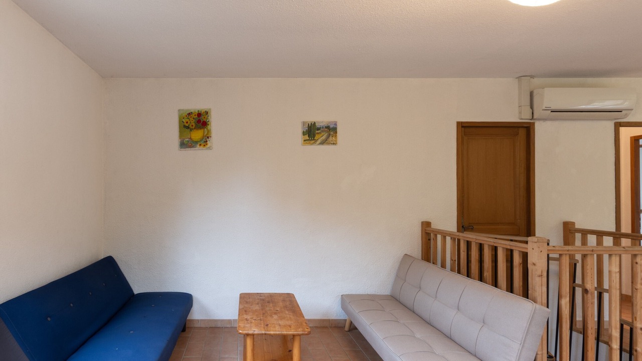 Photo of Livingroom in Chambonas