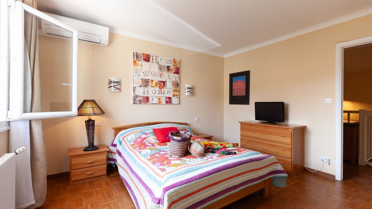 Photo of Bedroom in Le Brusc