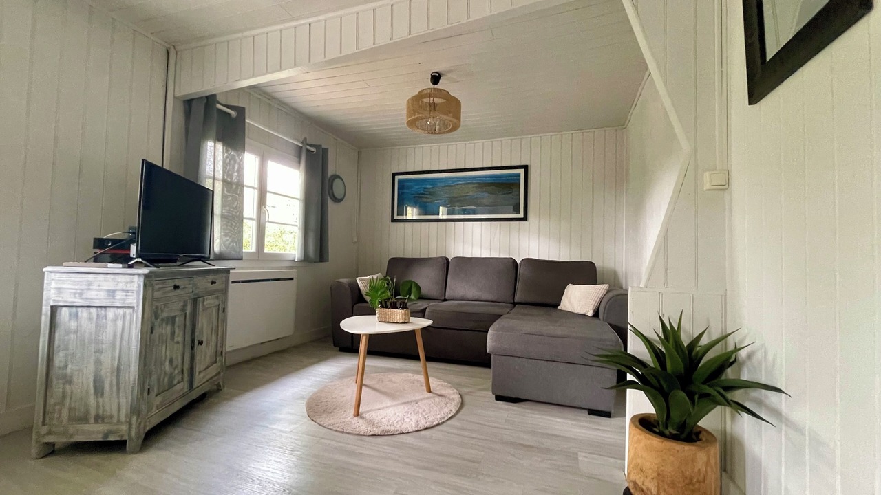 Photo of Livingroom in Audenge