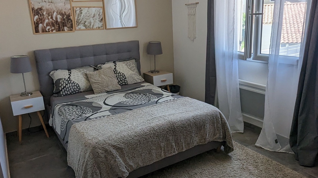 Photo of Bedroom in Beauvoisin