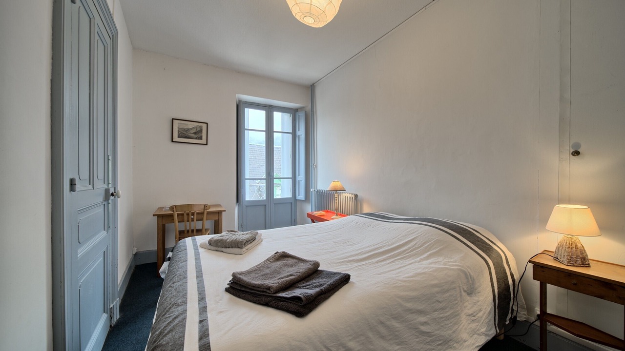 Photo of Bedroom in Bagneres-de-Luchon