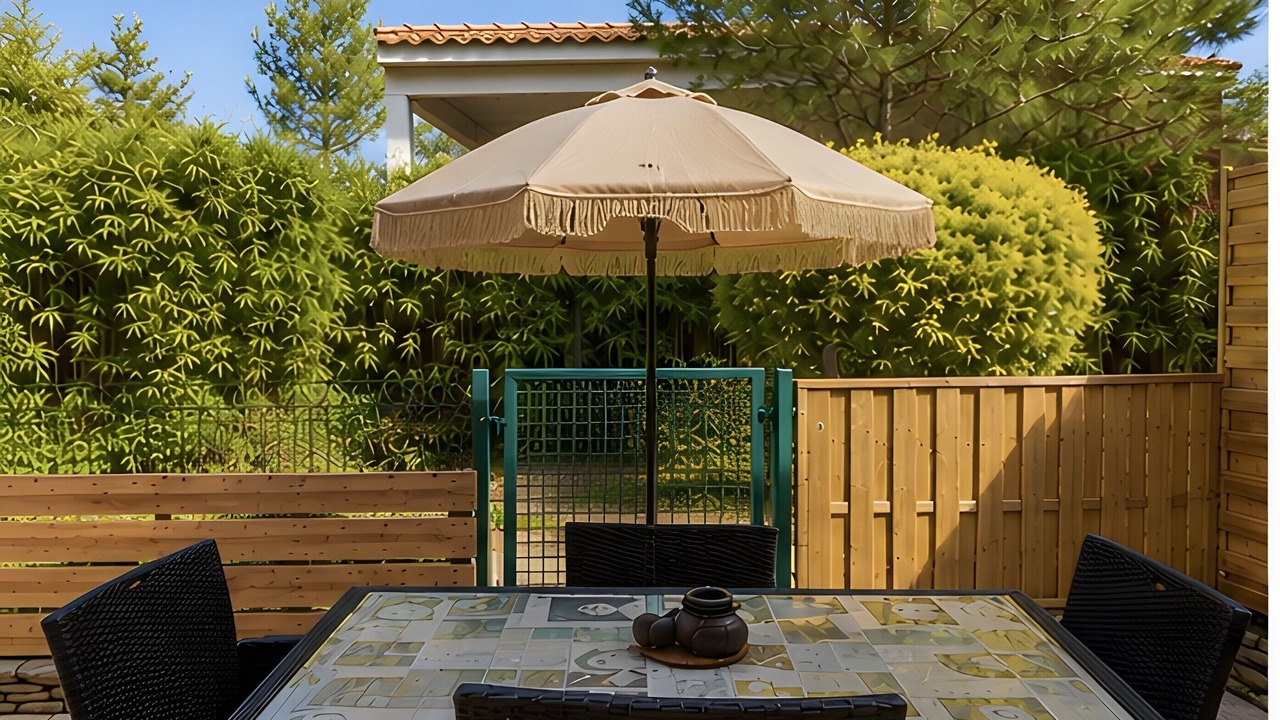 Photo of Outdoor in Calvisson
