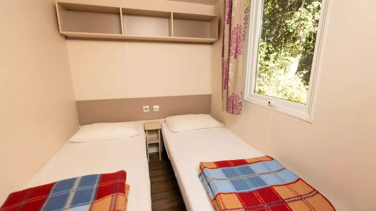 Photo of Bedroom in Gap