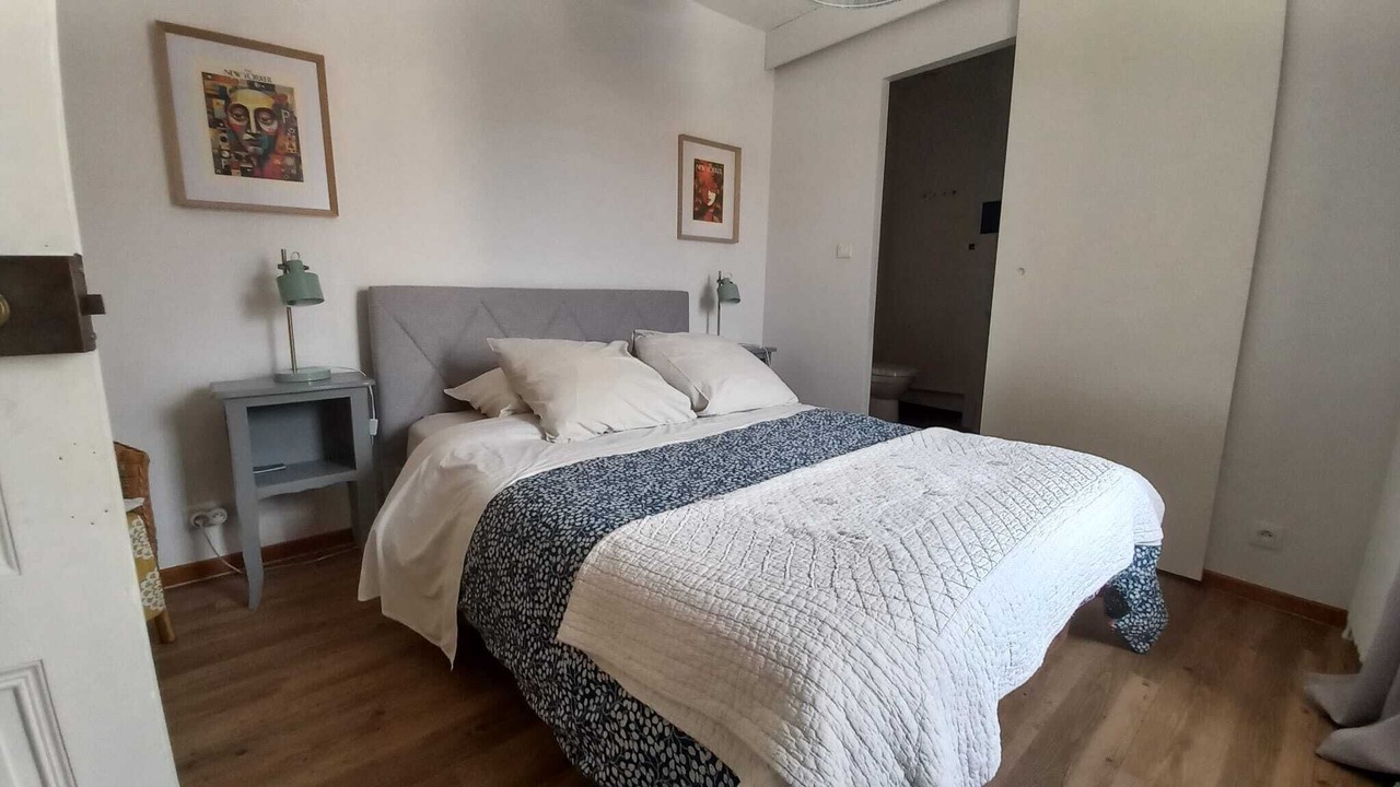 Photo of Bedroom in Herepian