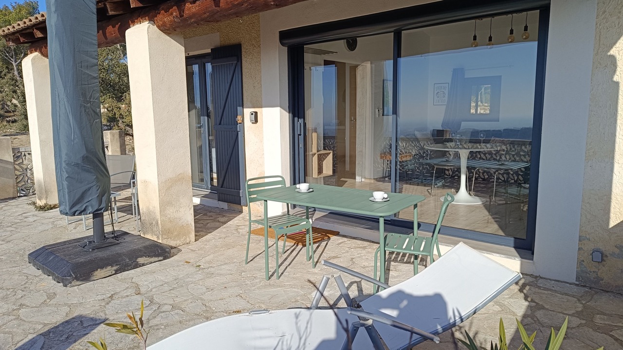 Photo of Outdoor in Saint-Hippolyte-le-Graveyron