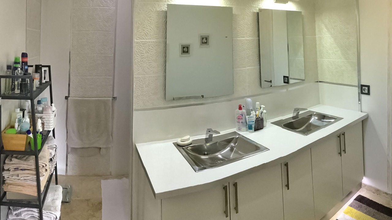 Photo of Bathroom in Uchaux
