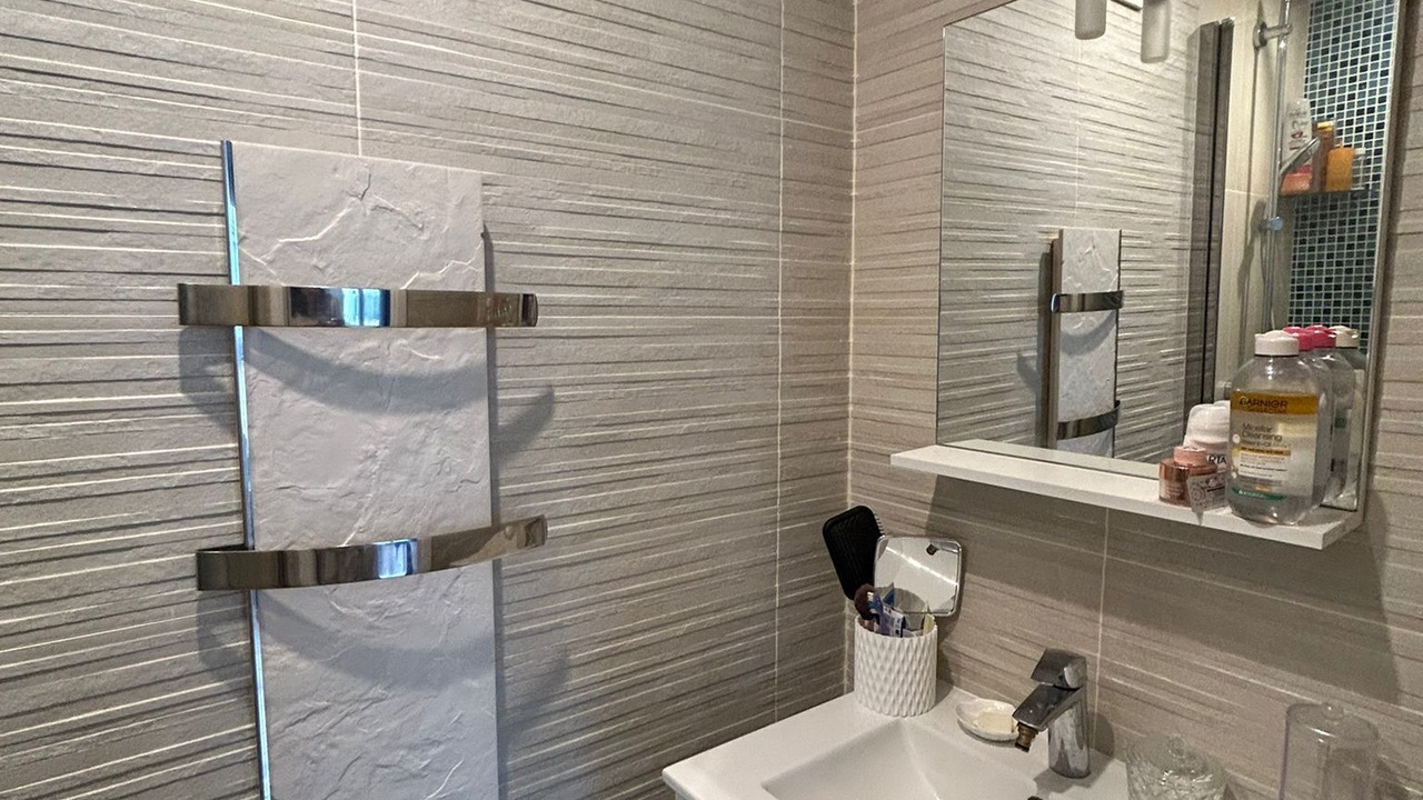 Photo of Bathroom in 9th Arrondissement