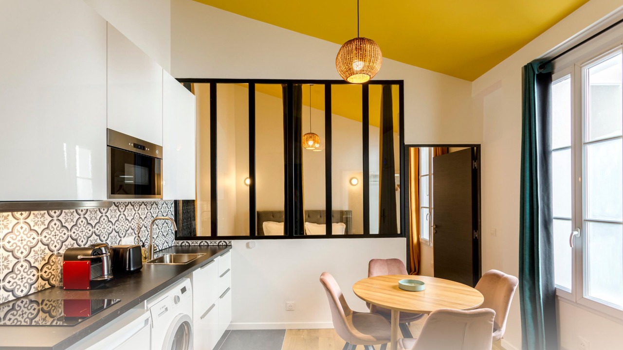 Photo of Livingroom in Butte-aux-Cailles