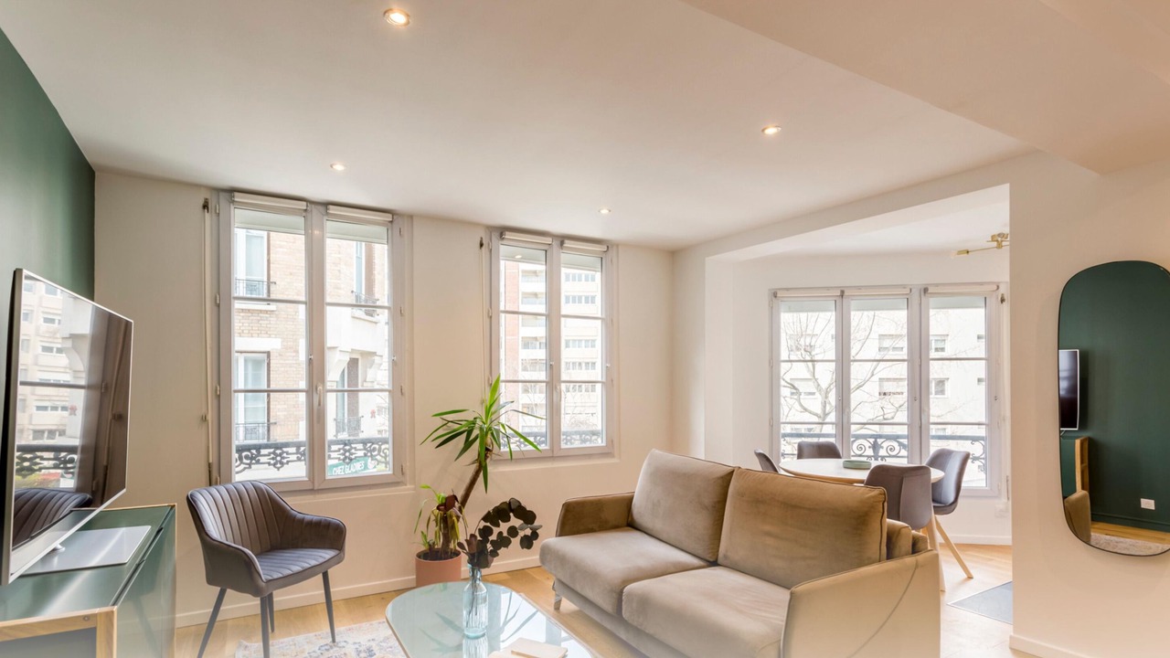 Photo of Livingroom in Butte-aux-Cailles