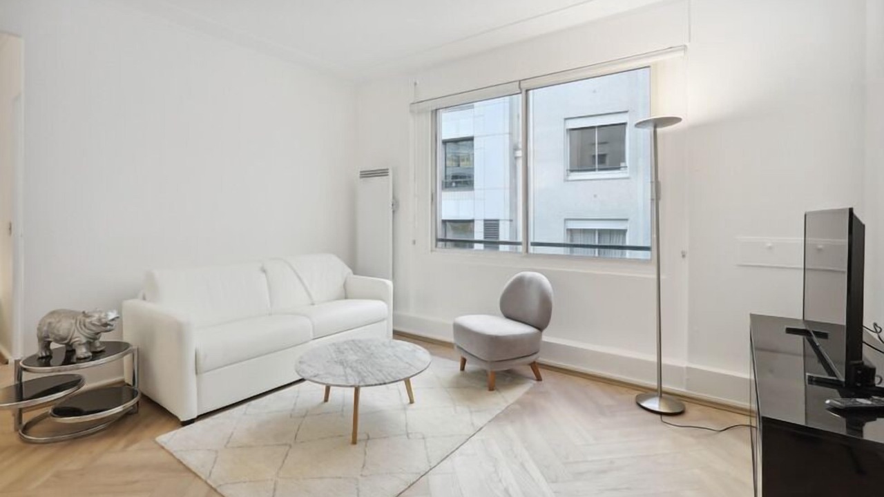 Photo of Livingroom in Champs-Elysees