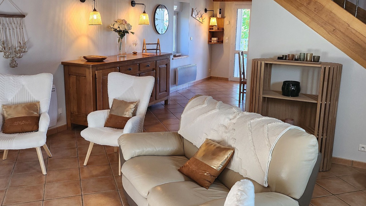 Photo of Livingroom in Rhone Crussol