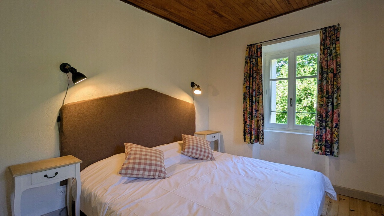 Photo of Bedroom in Saint-Arcons-de-Barges