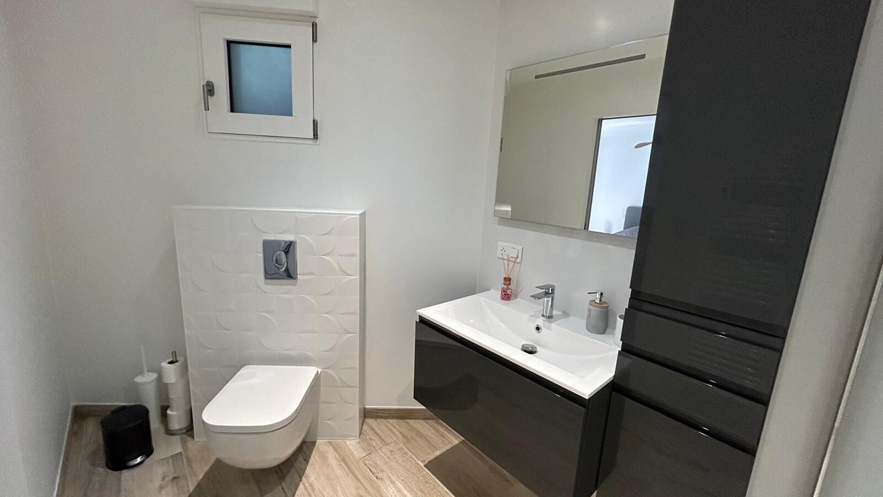 Photo of Bathroom in Le Lavandou