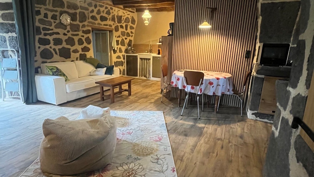 Photo of Livingroom in Lascelle