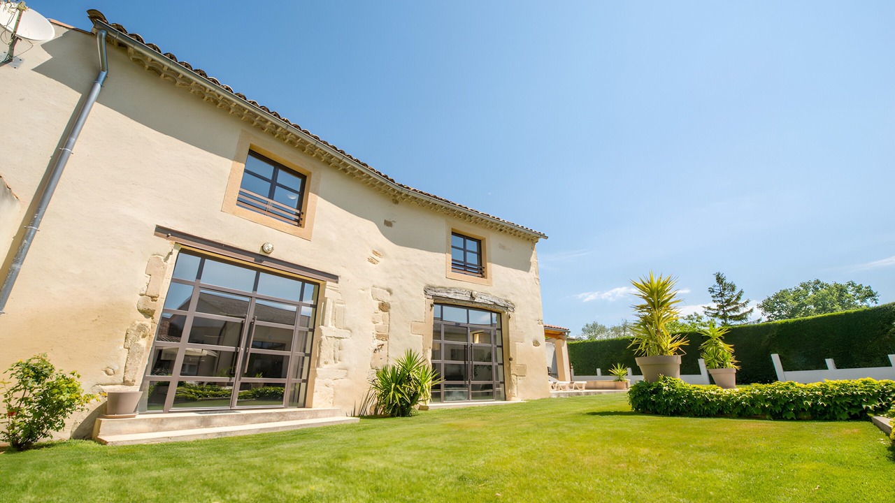 Photo of Outdoor in Visan