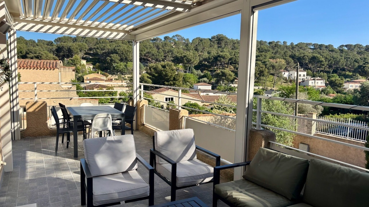 Photo of Outdoor in Ensues-la-Redonne