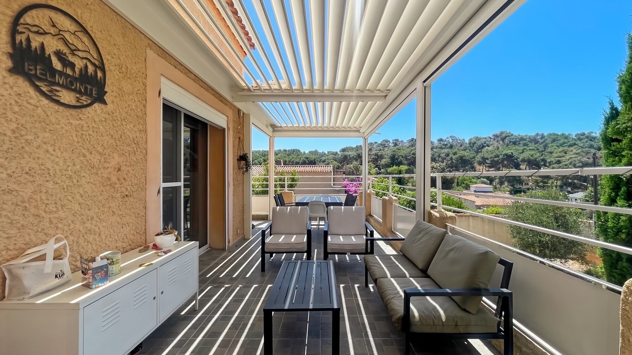 Photo of Outdoor in Ensues-la-Redonne