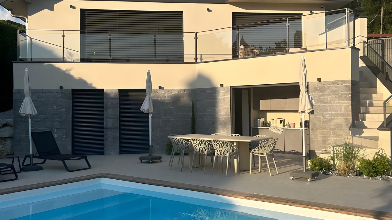 Photo of Outdoor in Echarvines