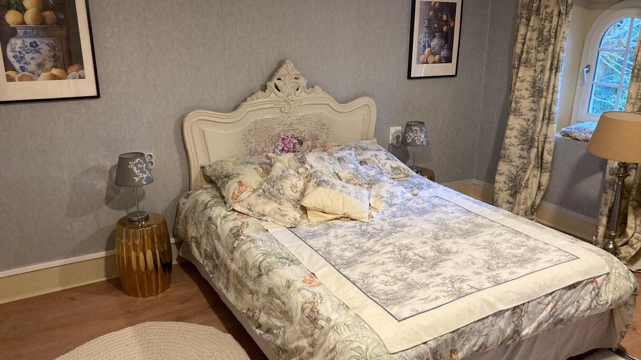 Photo of Bedroom in Denat