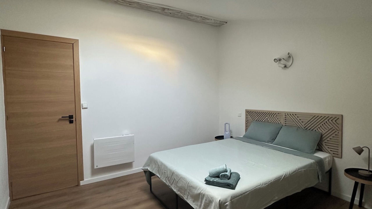 Photo of Bedroom in Lunel