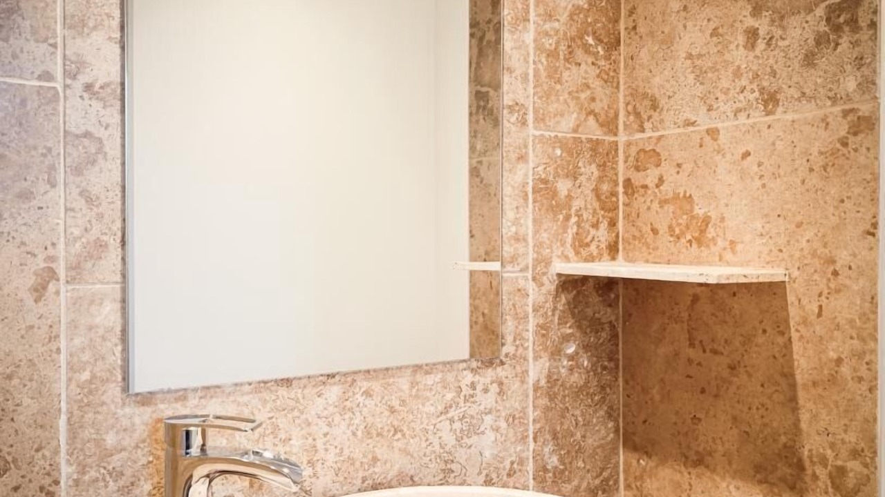Photo of Bathroom in Sousceyrac