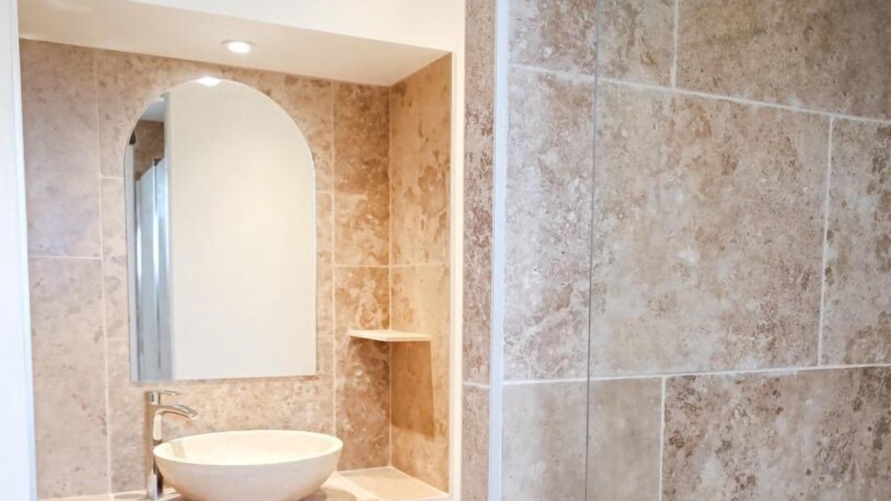 Photo of Bathroom in Sousceyrac