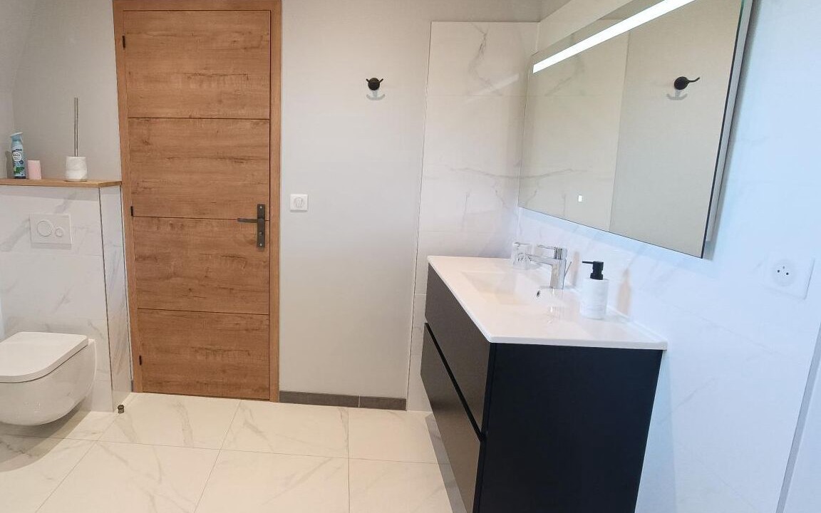 Photo of Bathroom in Issendolus