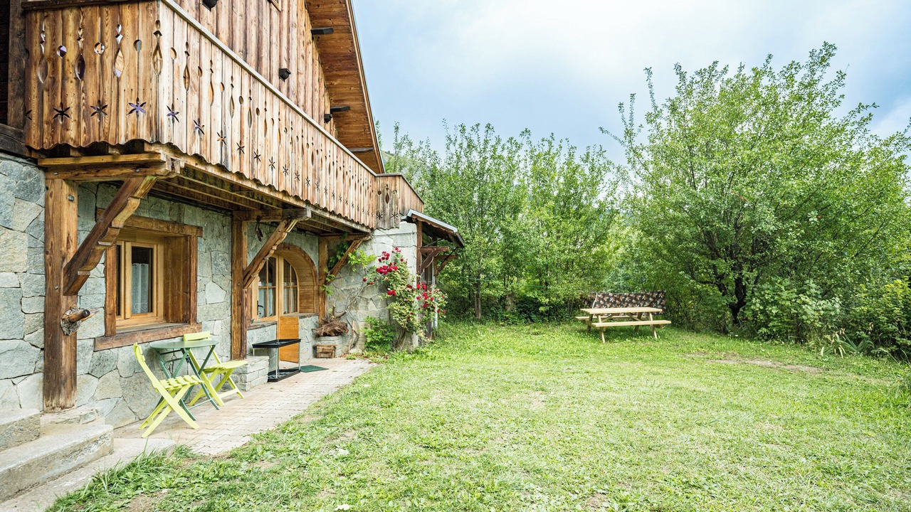 Photo of Outdoor in Jarrier