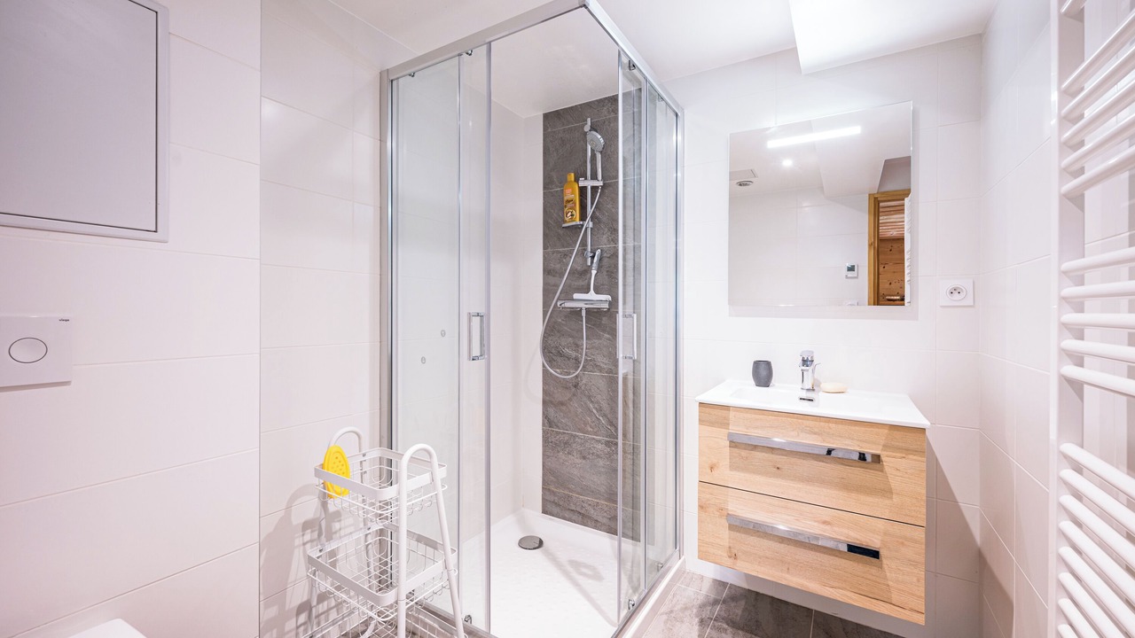 Photo of Bathroom in Jarrier