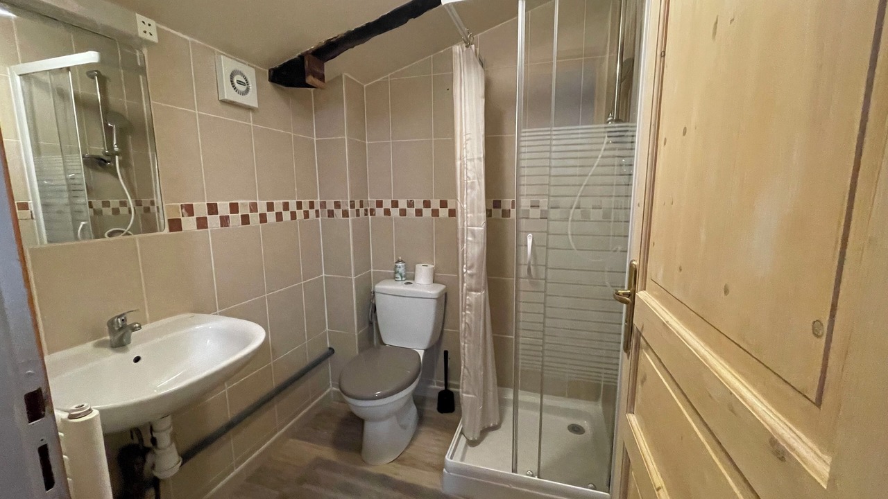Photo of Bathroom in Generest