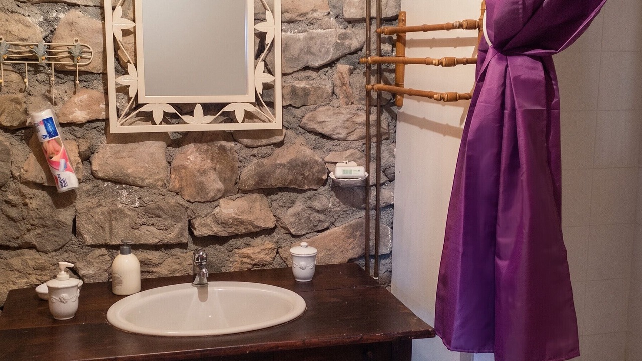 Photo of Bathroom in Borne
