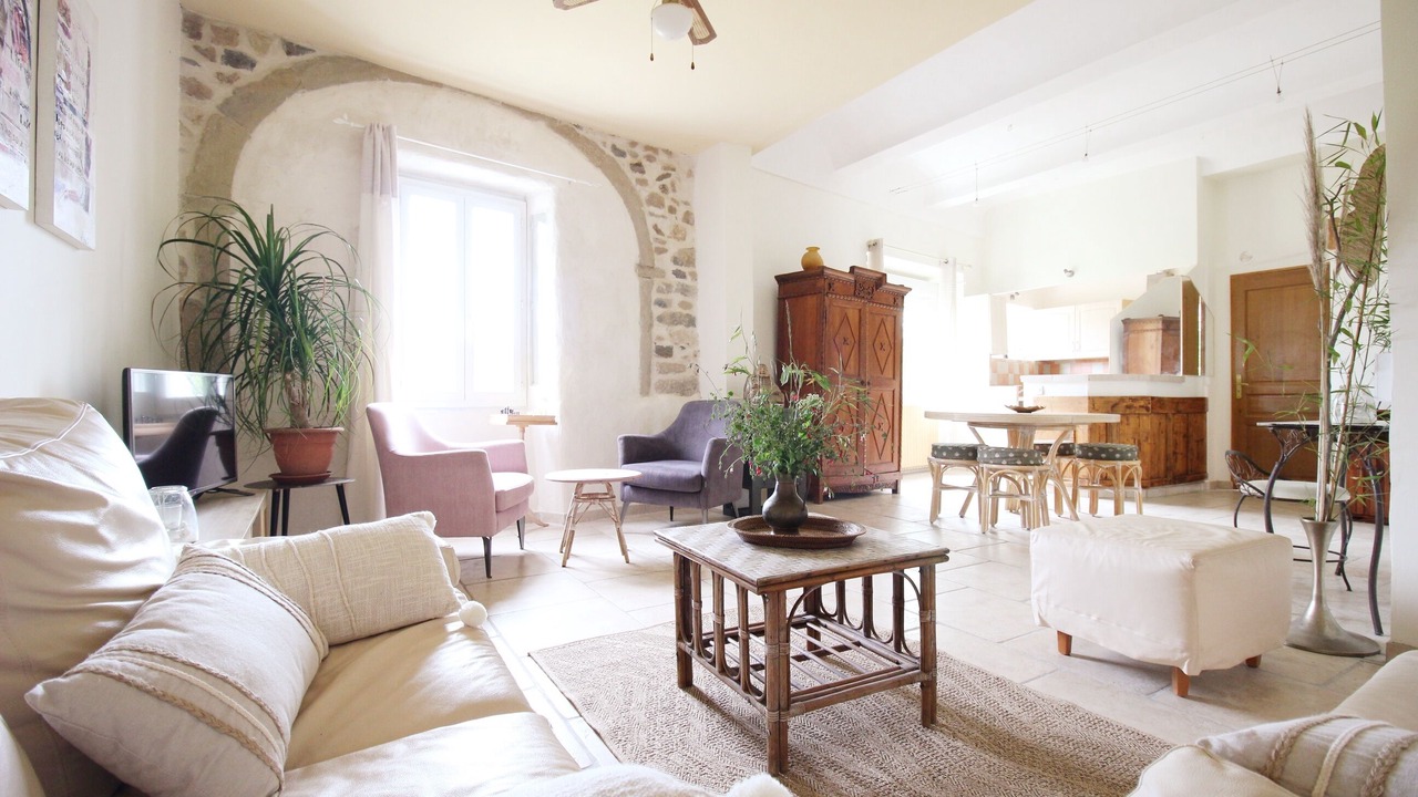 Photo of Livingroom in Saint-Paul-le-Jeune
