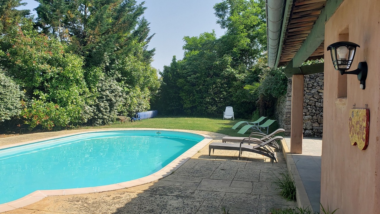 Photo of Outdoor in Saint-Paul-le-Jeune