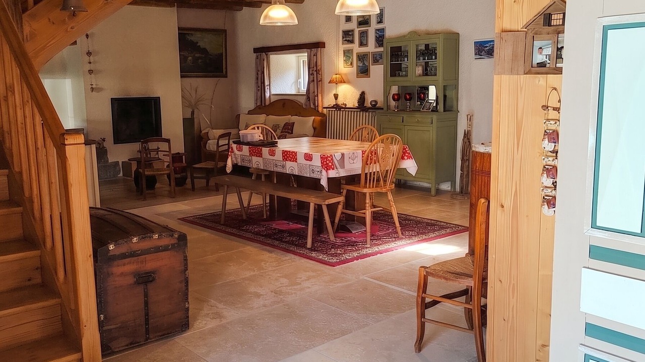 Photo of Livingroom in Mont
