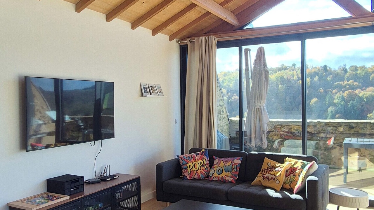 Photo of Livingroom in Latouille-Lentillac