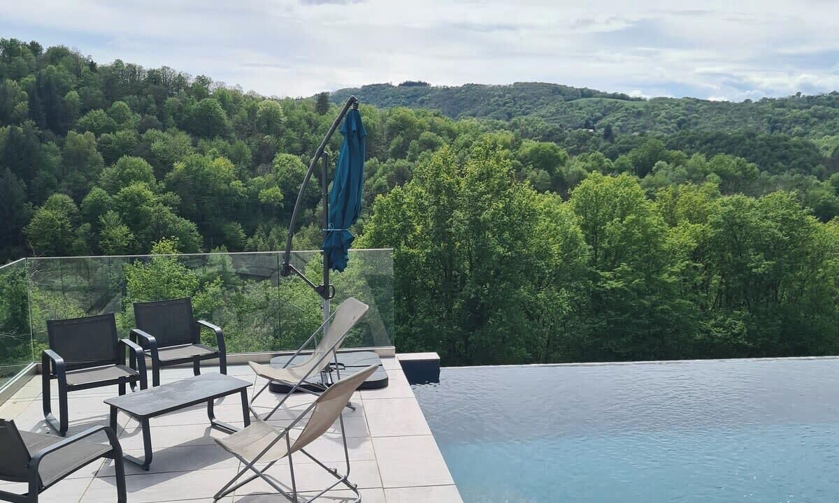 Photo of Outdoor in Latouille-Lentillac