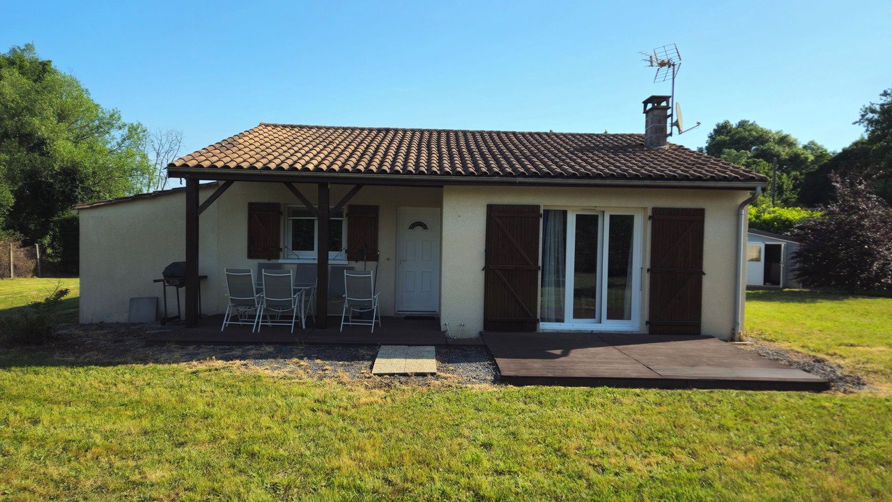 Photo of Outdoor in Saint-Seurin-de-Cadourne