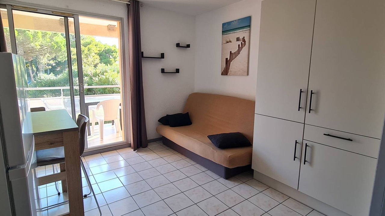 Photo of Livingroom in Le Port