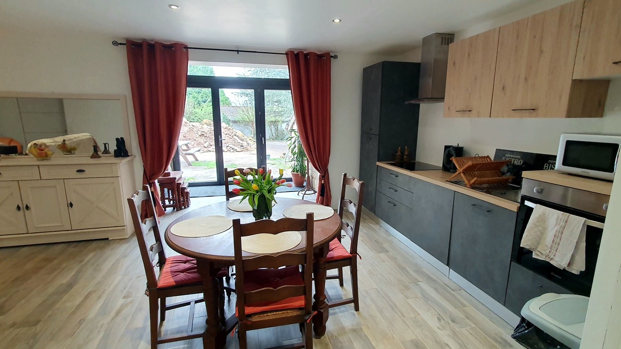 Photo of Kitchen in Senaillac-Latronquiere