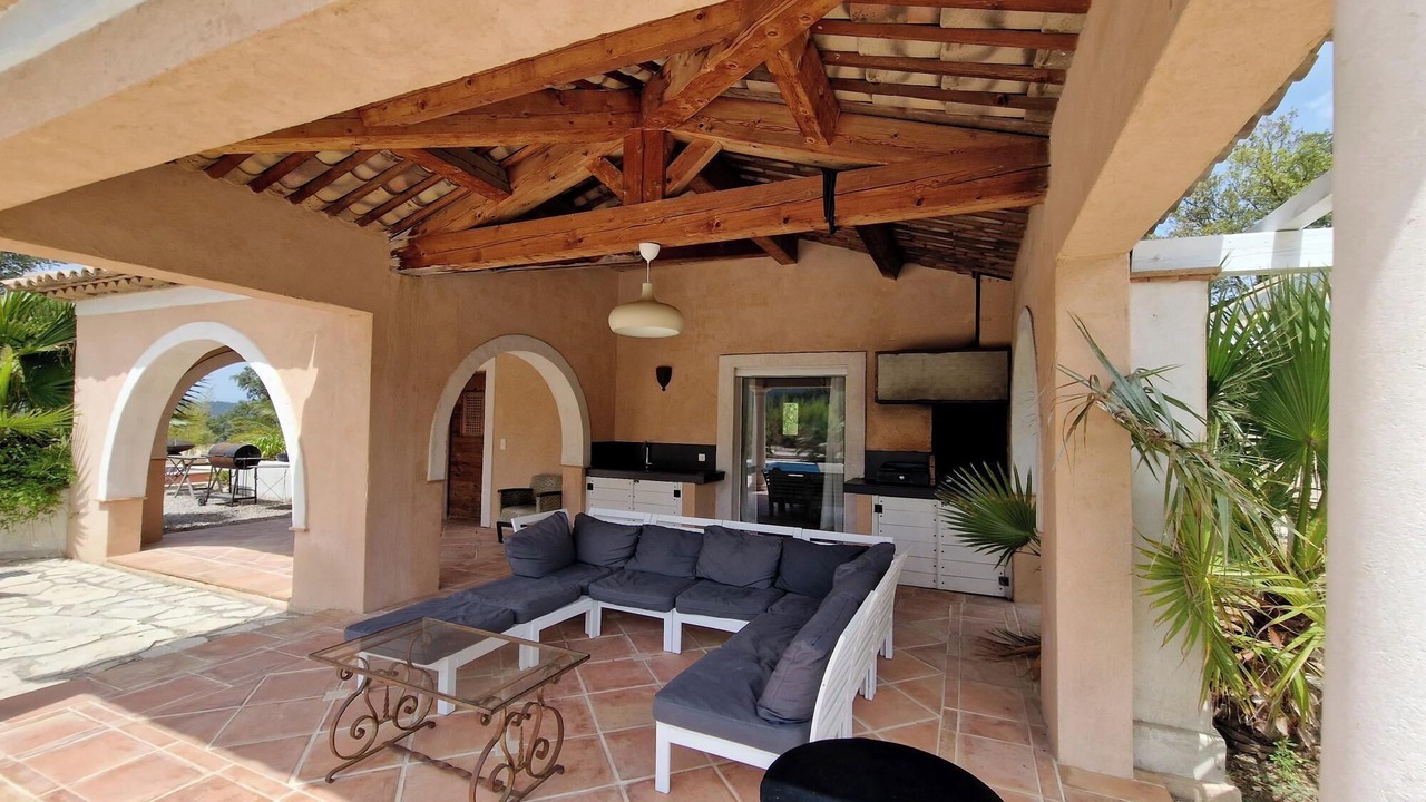 Photo of Patio Balcony in Plan-de-la-Tour
