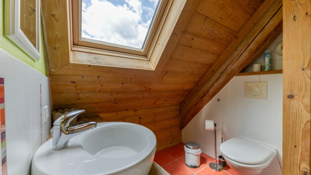 Photo of Bathroom in Oz