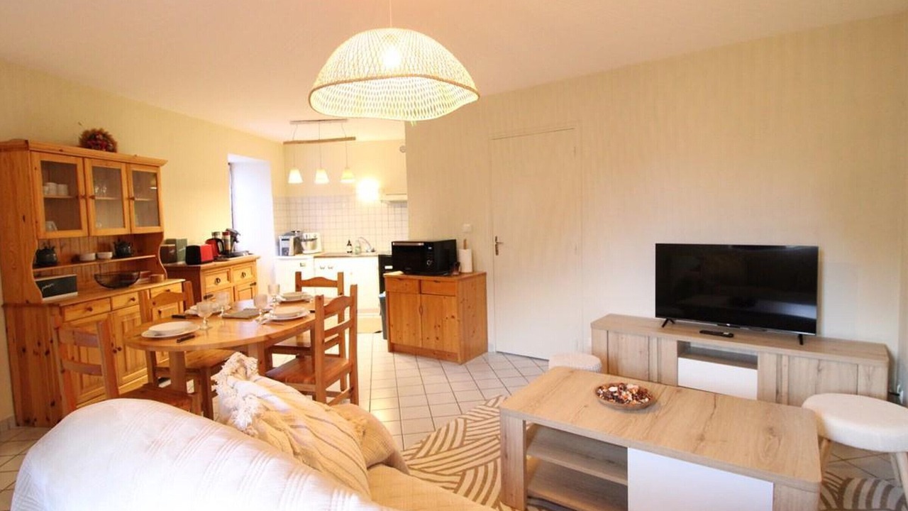 Photo of Livingroom in Saint-Martin-sous-Vigouroux