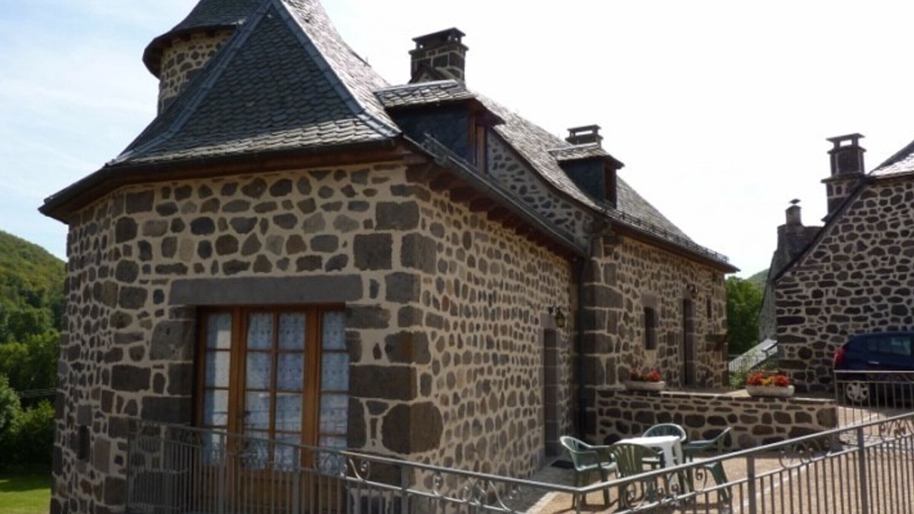 Photo of Outdoor in Saint-Martin-sous-Vigouroux